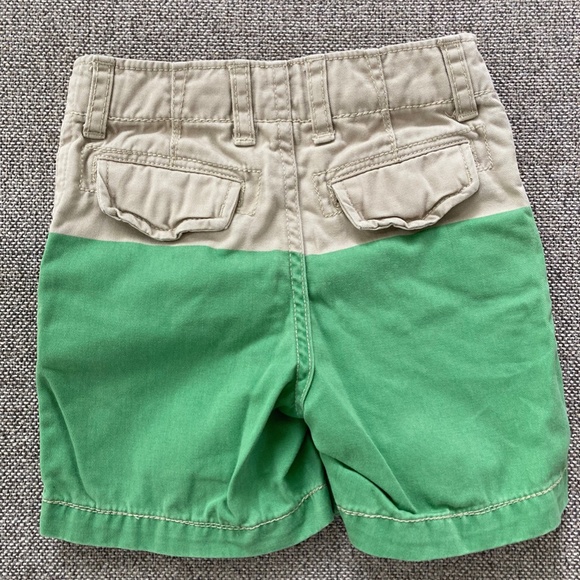Baby Gap 18-24 months shorts (khaki and green) - Picture 2 of 4